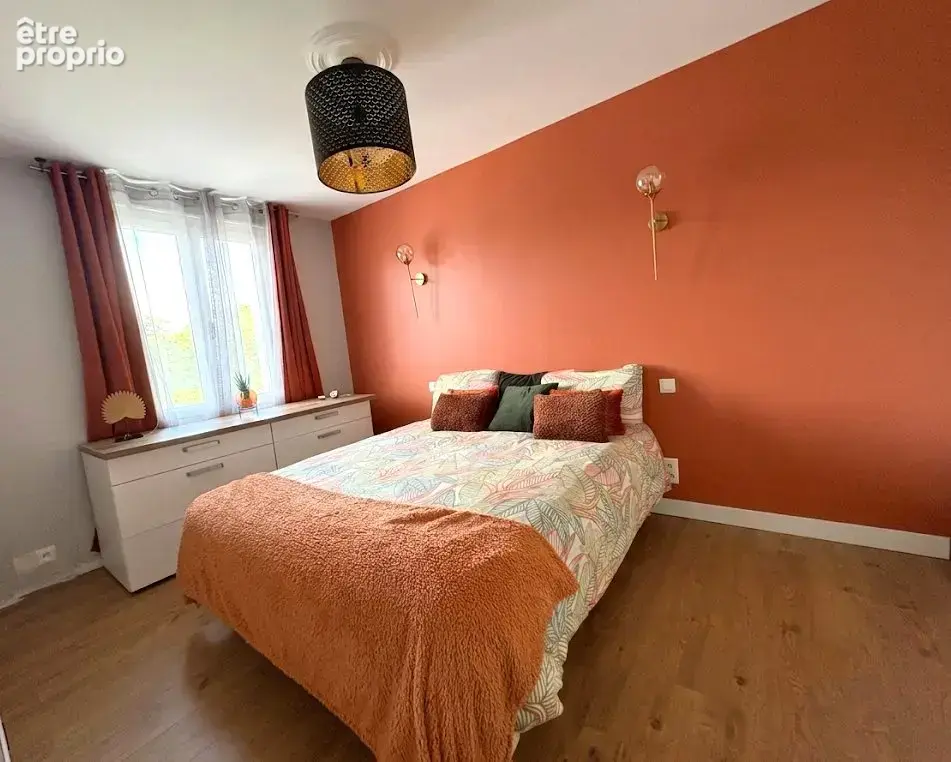 Magnifique Appartement Rénové Avec Balcon à Tours - photo 8