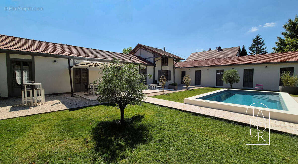 Maison à MESSIGNY-ET-VANTOUX