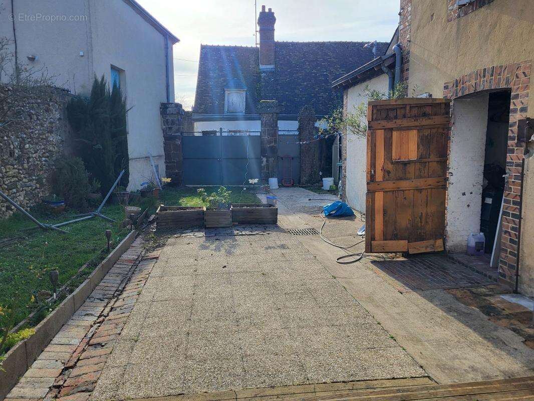 Maison à MONDOUBLEAU