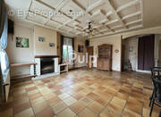 Maison à CALONNE-SUR-LA-LYS