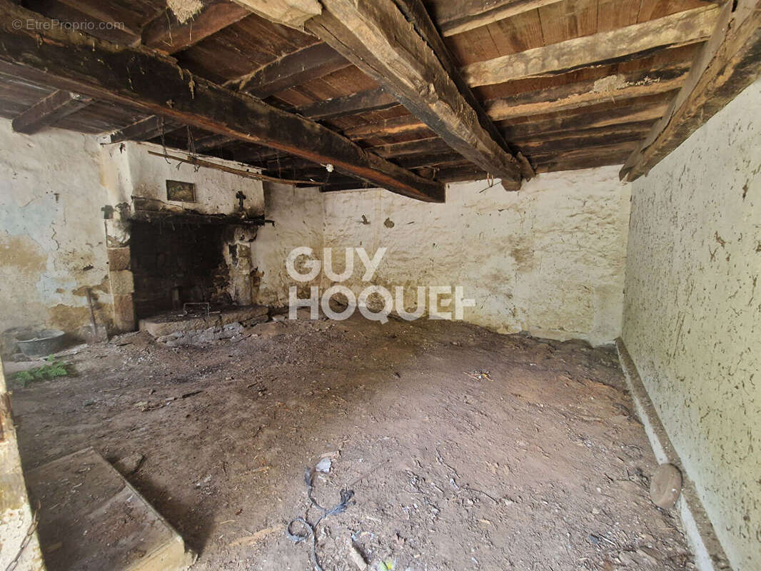 Maison à SERENT