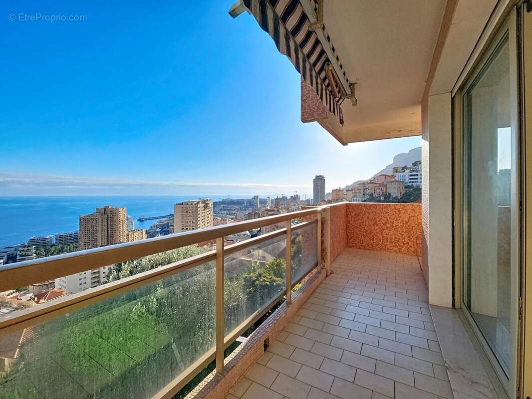 Appartement à BEAUSOLEIL