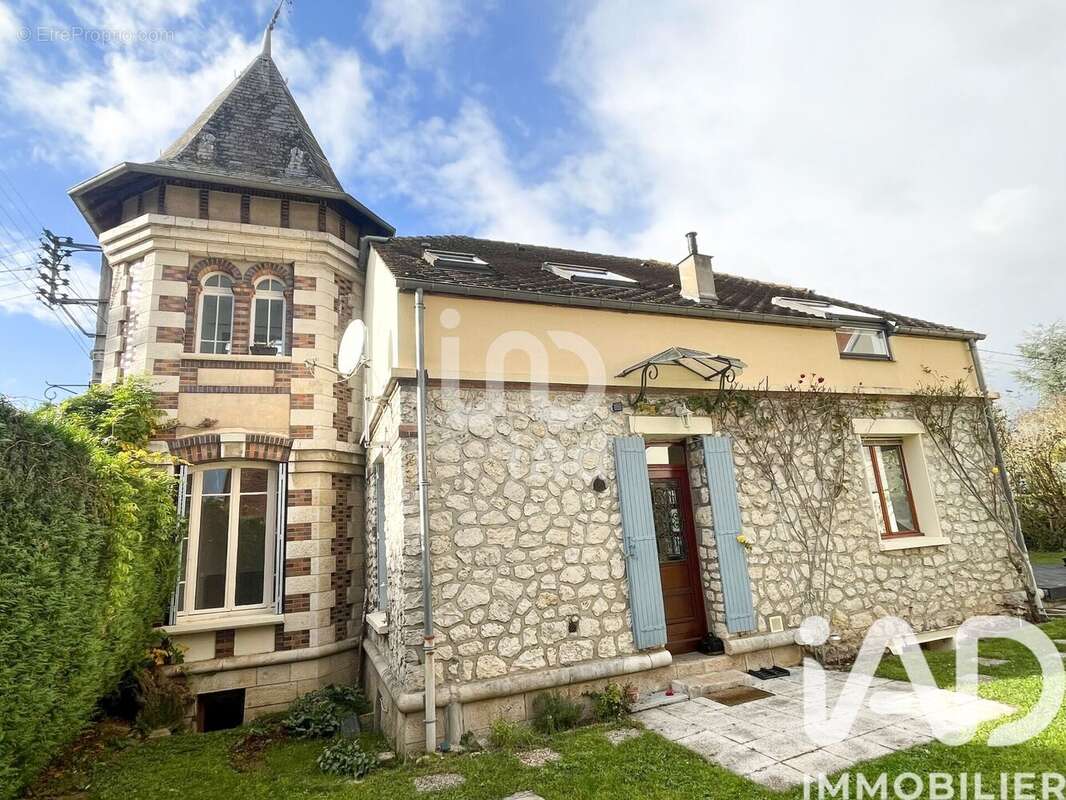 Photo 2 - Maison à BOURRON-MARLOTTE