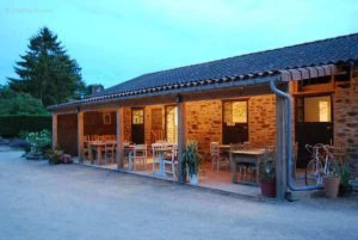 Photo 6 - Maison à MIALET