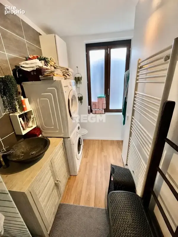 Maison meulière bien entretenue, sous-sol total, double garage, jardin - photo 11