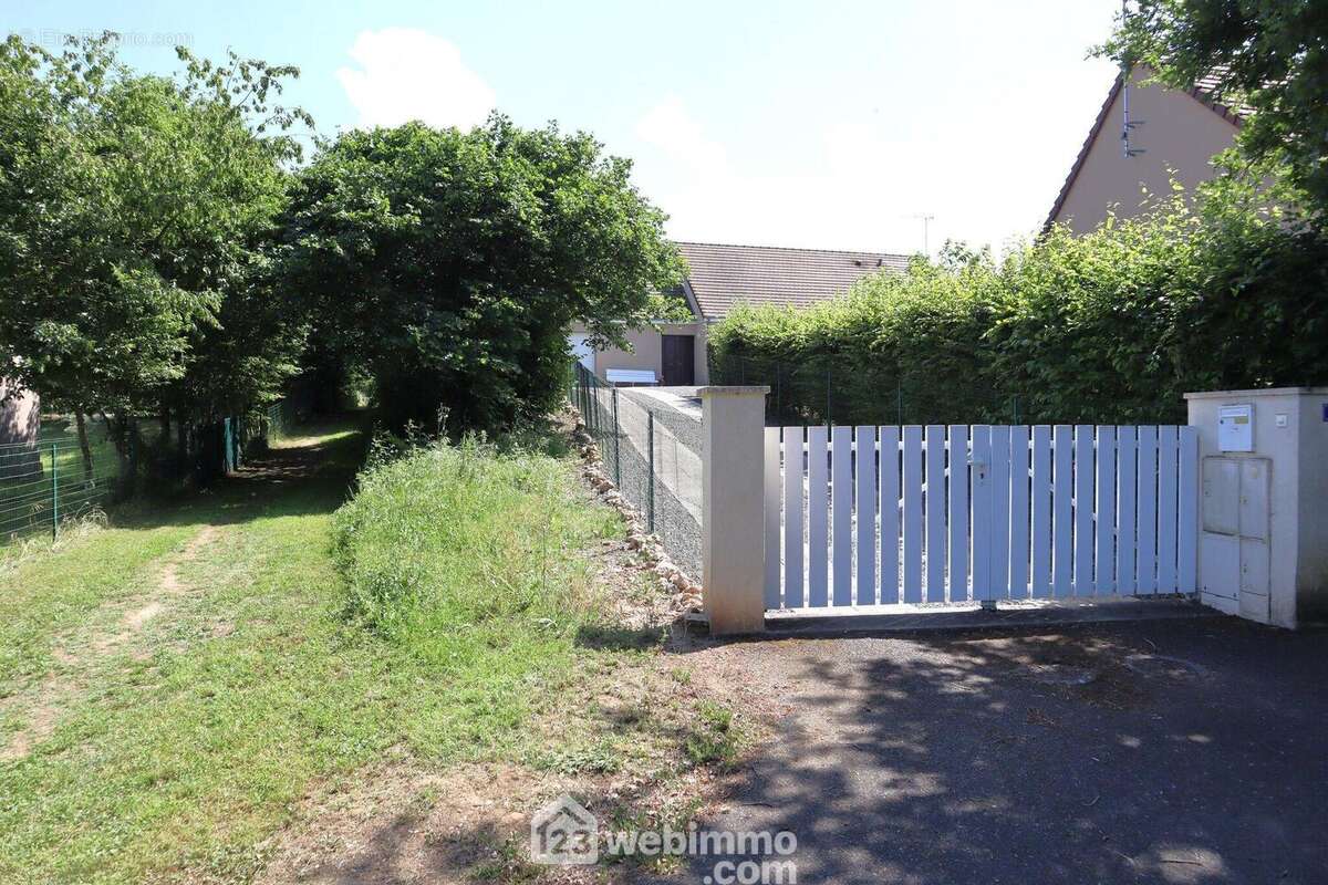 Photo 2 - Maison à LE BLANC