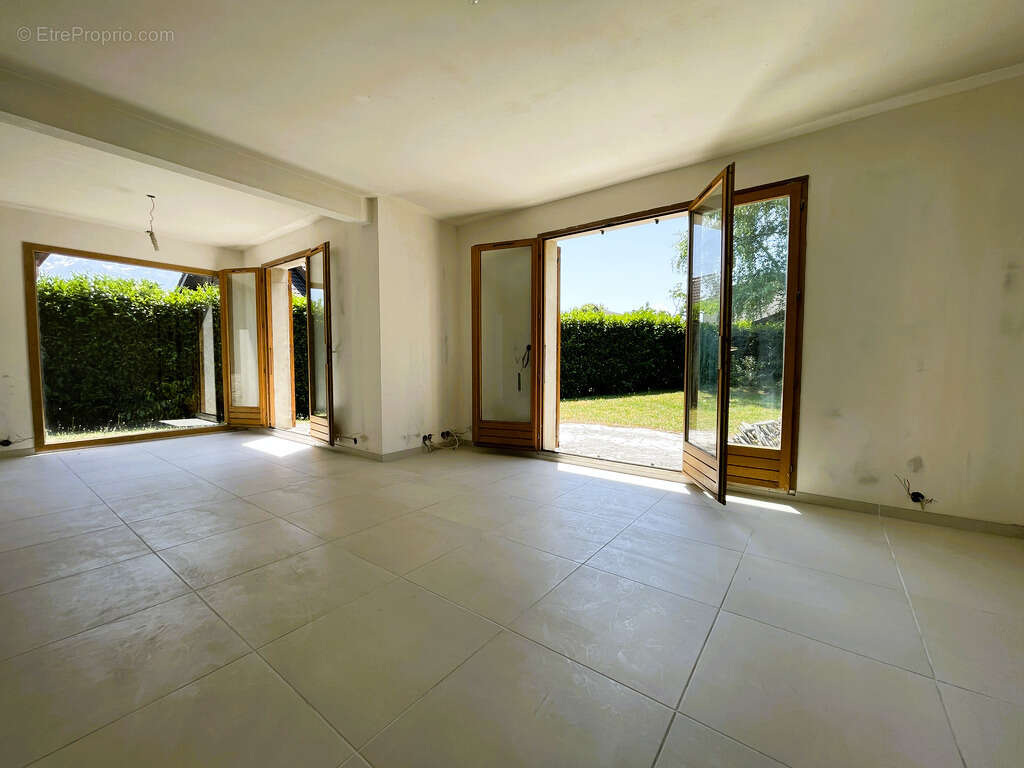 Maison à BERNIN