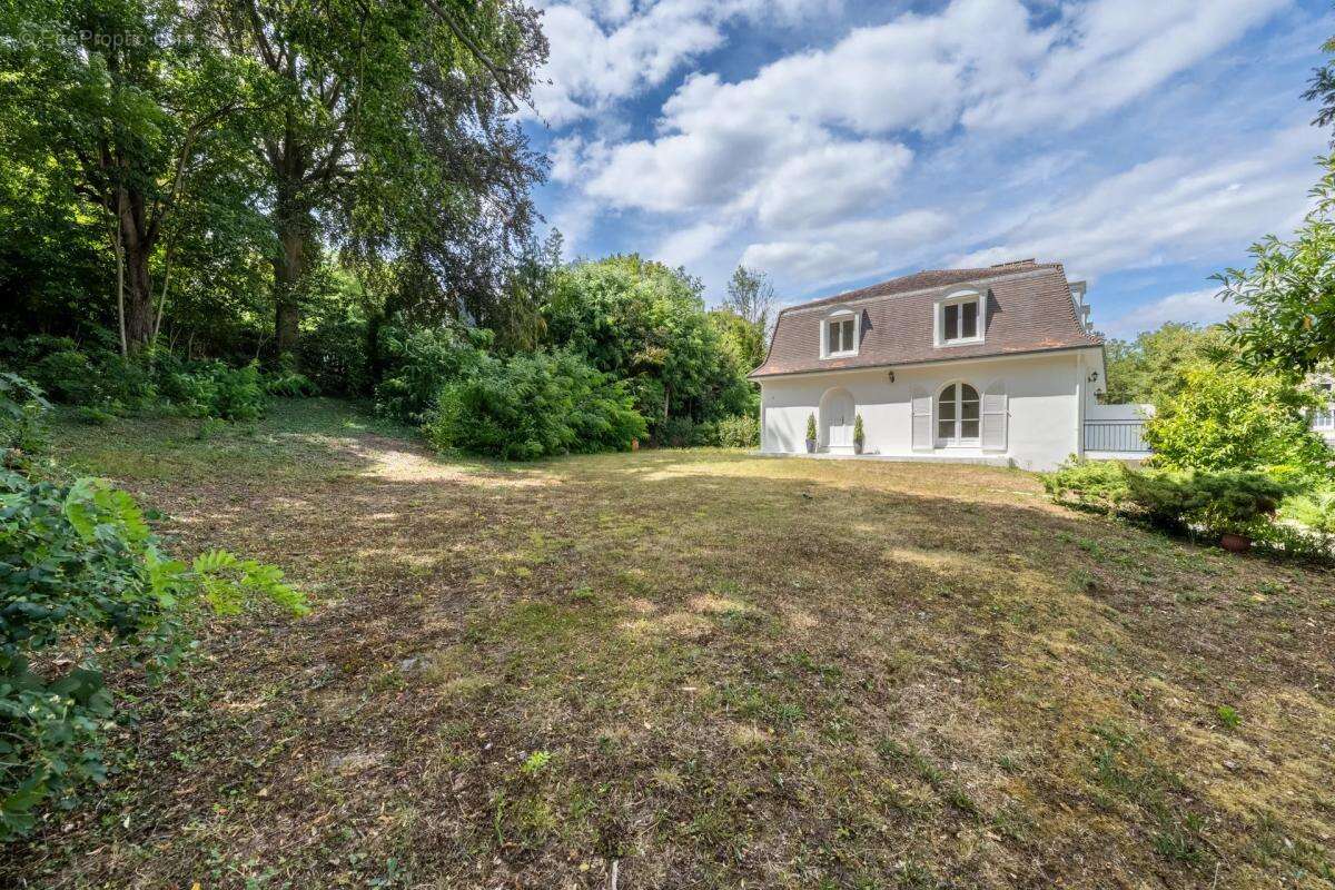 Maison de 10 pièces de 248 m² à Pontoise - photo 15