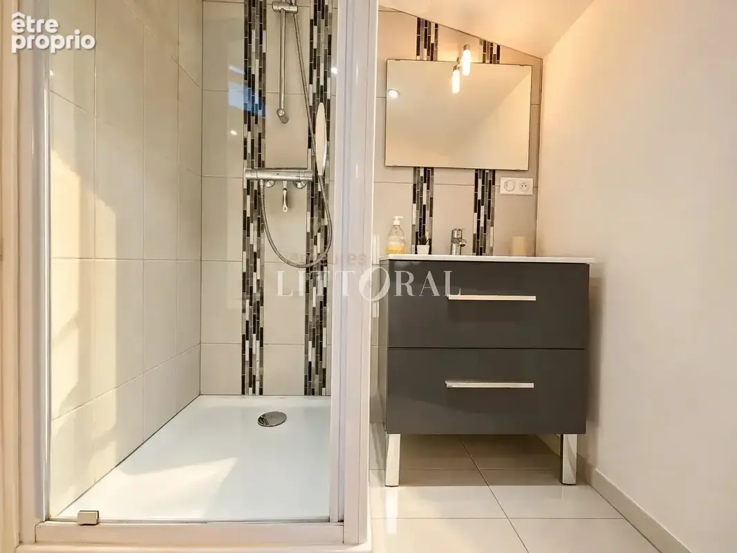 Maison familiale avec piscine intérieure à quelques minutes de la plage - photo 16