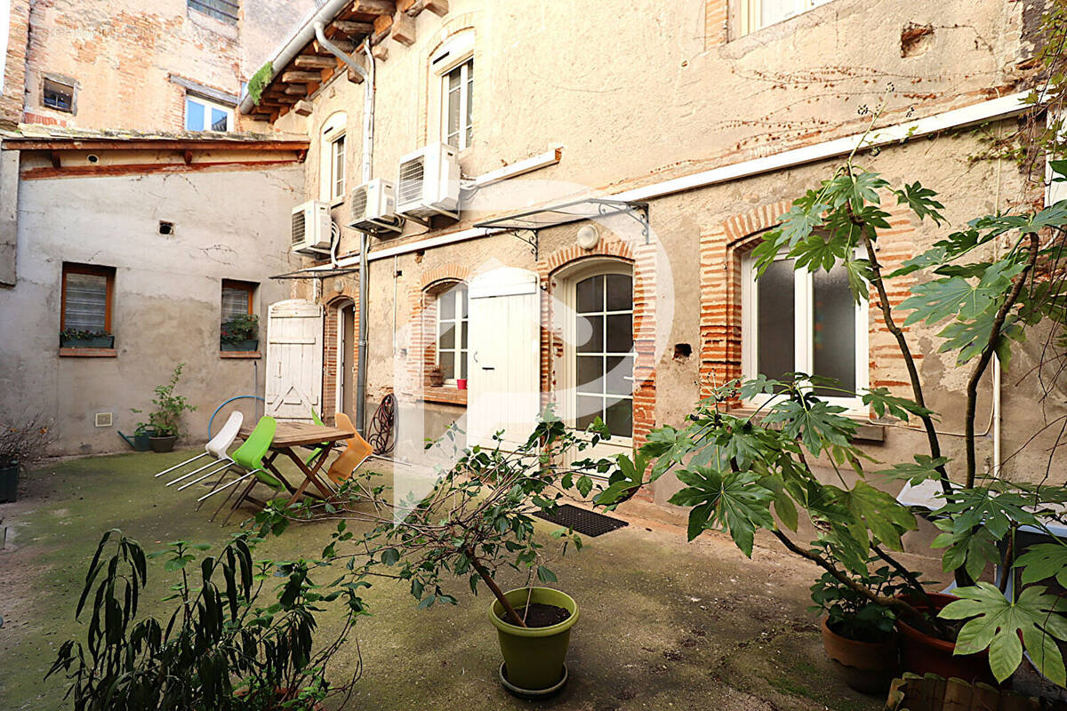 Appartement à LISLE-SUR-TARN