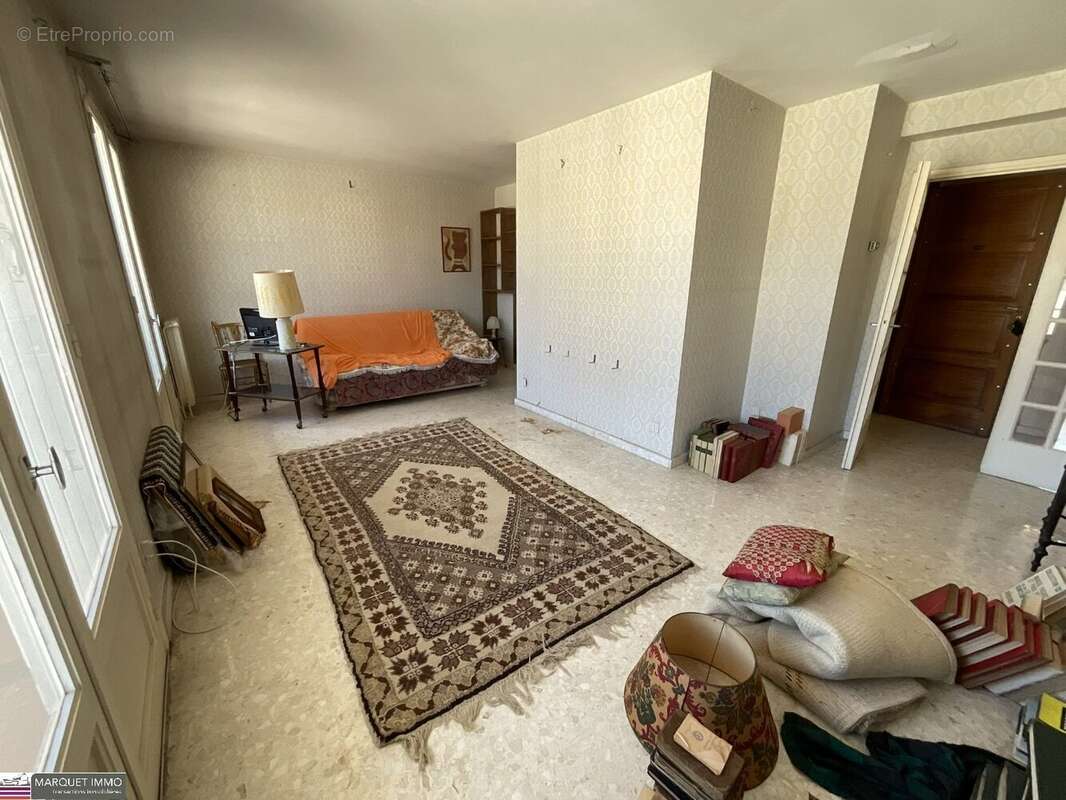 Appartement à BEZIERS