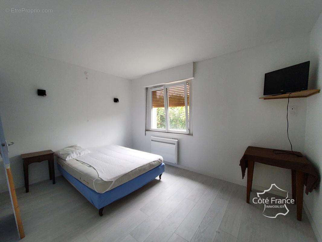 Appartement à NEUVILLE-LEZ-BEAULIEU