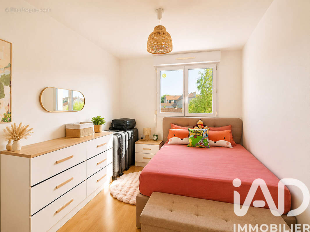 Photo 2 - Appartement à VILLEMOMBLE