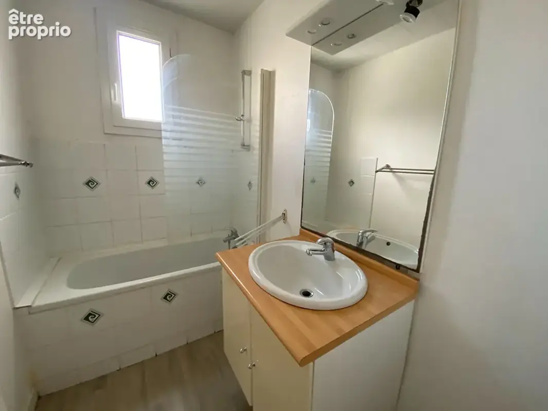 Appartement t2 a vendre brest lanredec - photo 4