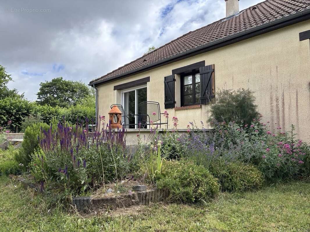 Maison de plain-pied avec vue panoramique à Dun sur Grandry - photo 16