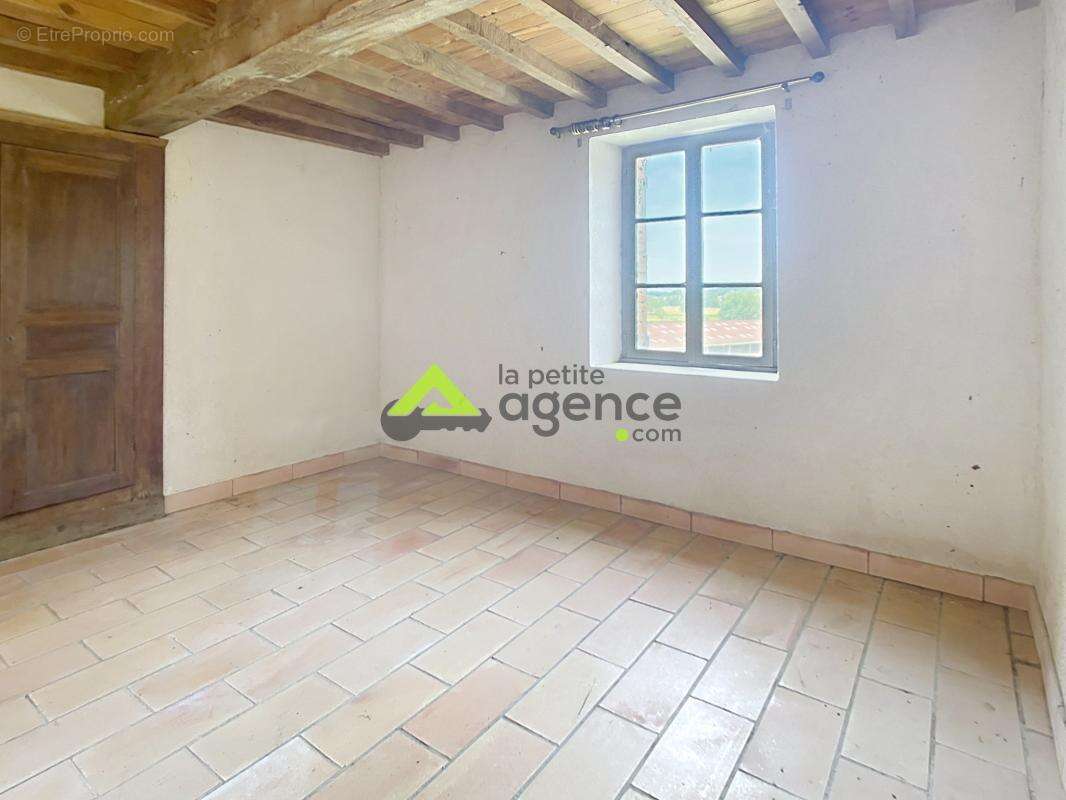 Maison pierre + grange 100 m2   charme + potentiel   campagn - photo 5