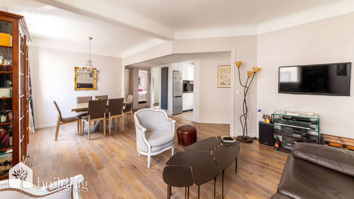 Appartement à LEVALLOIS-PERRET