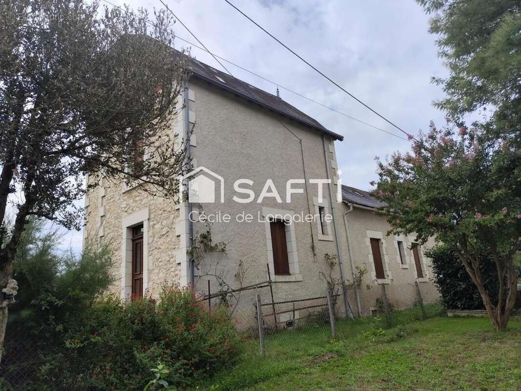 Photo 2 - Maison à RUFFEC