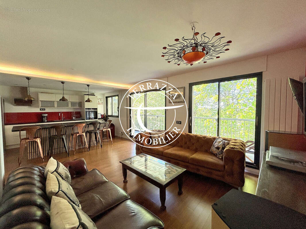 Appartement à BOUGIVAL