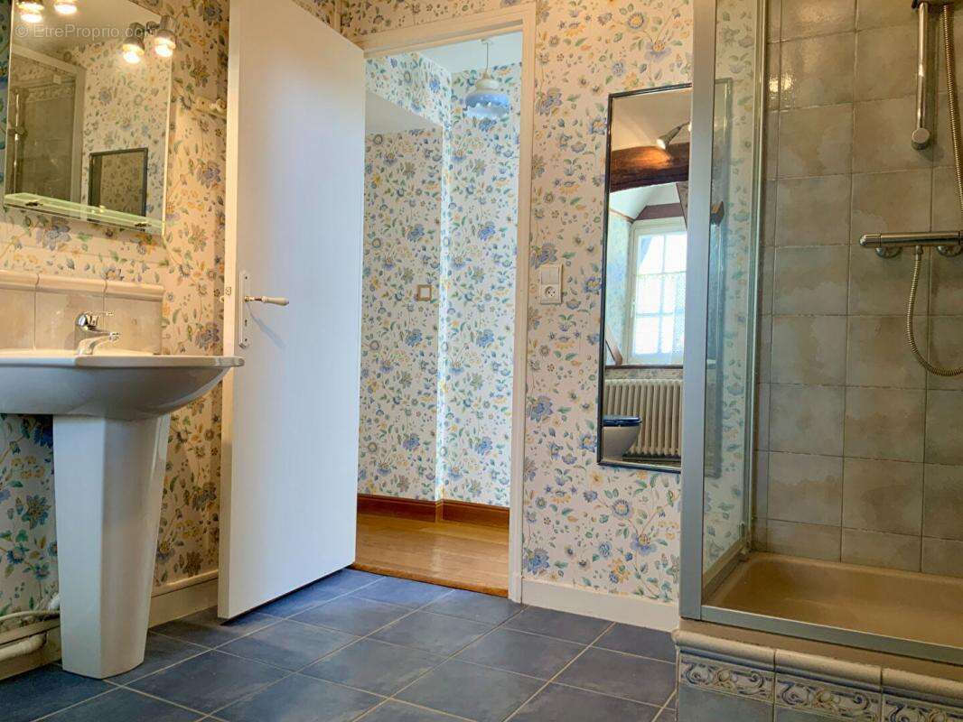 Maison à FONTAINEBLEAU