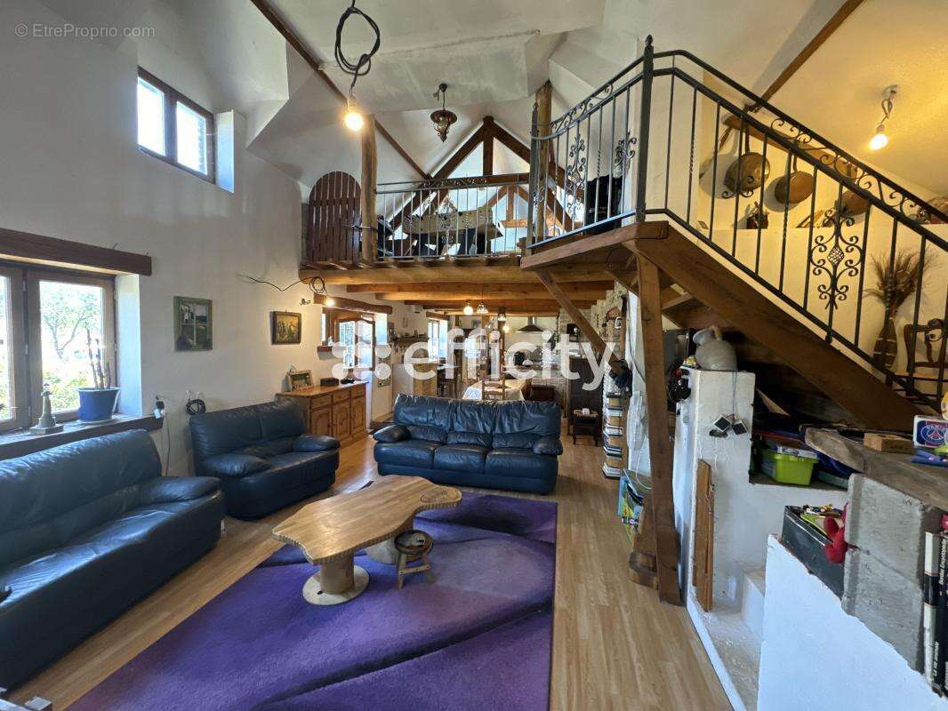 Maison à LA FLAMENGRIE