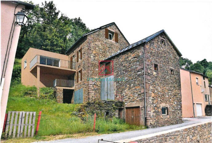 Maison à PEUX-ET-COUFFOULEUX