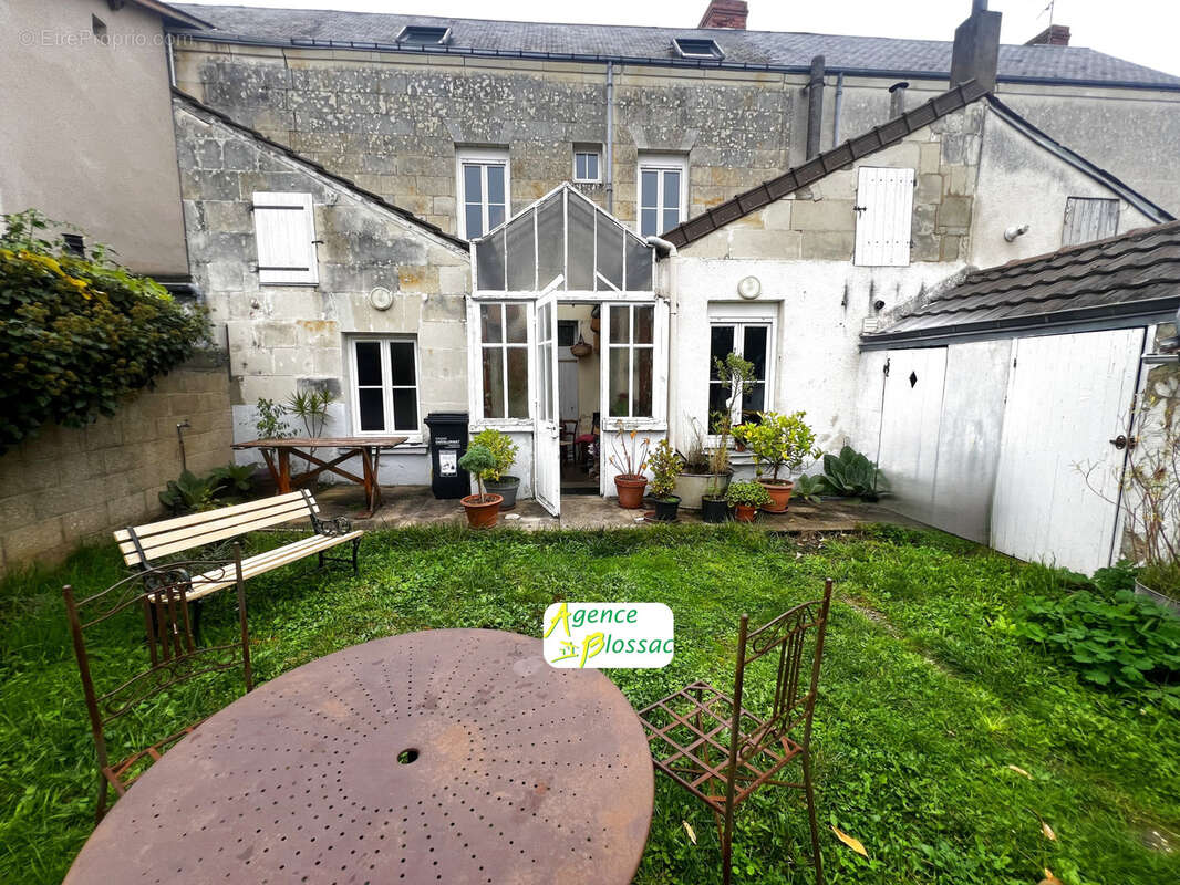 Maison à CHATELLERAULT