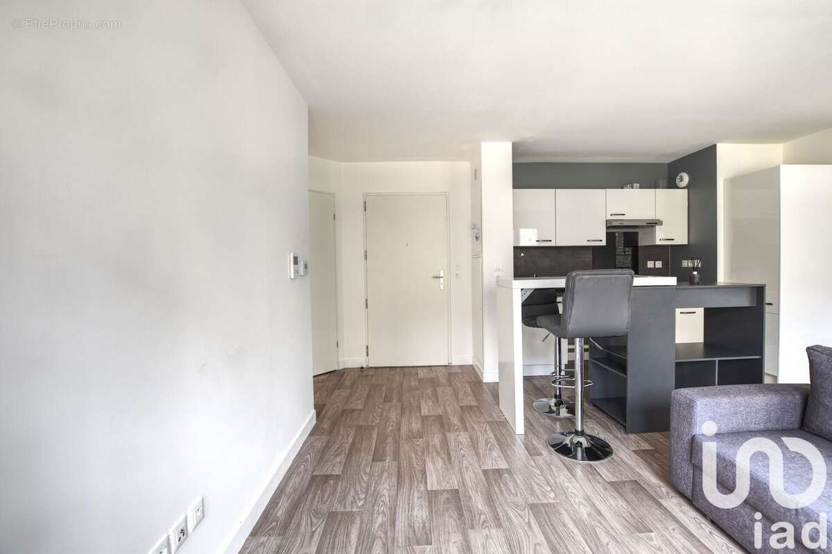 Photo 3 - Appartement à MOURS