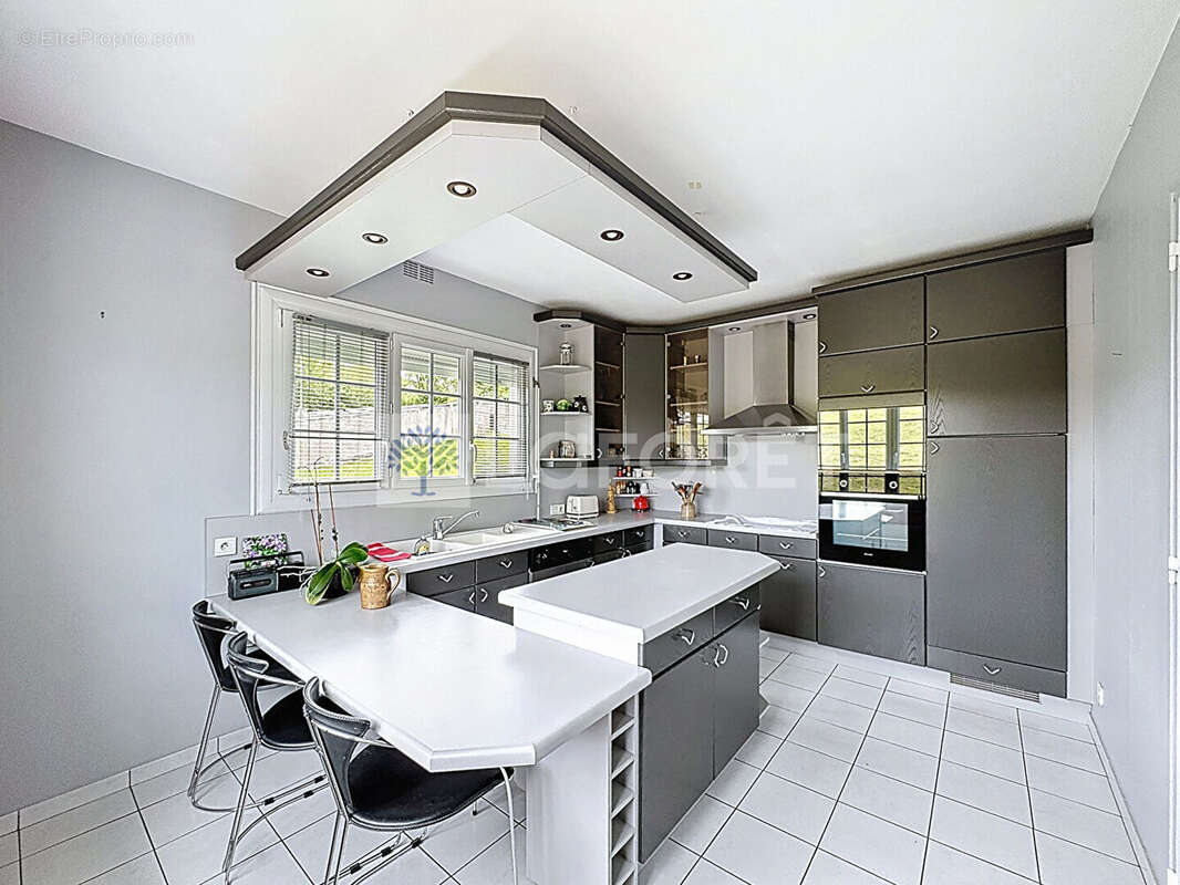 Maison à SAINT-LEONARD