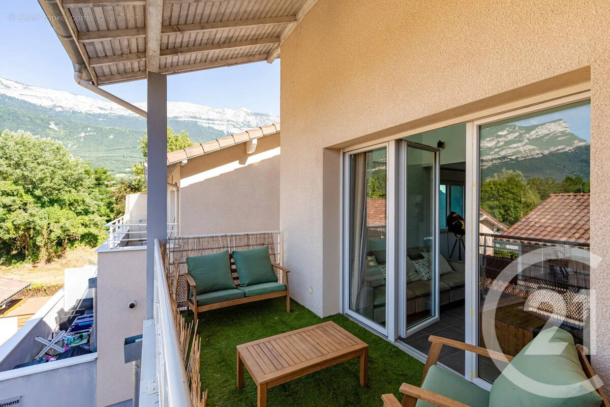 Appartement à CLAIX