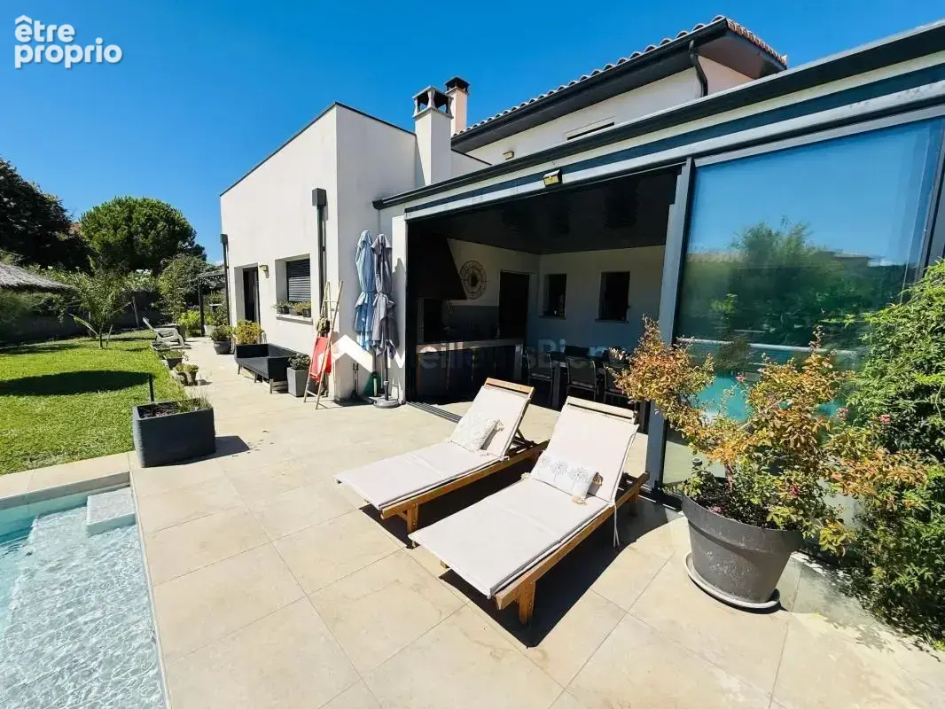Villa familiale 172m2 avec piscine - photo 6