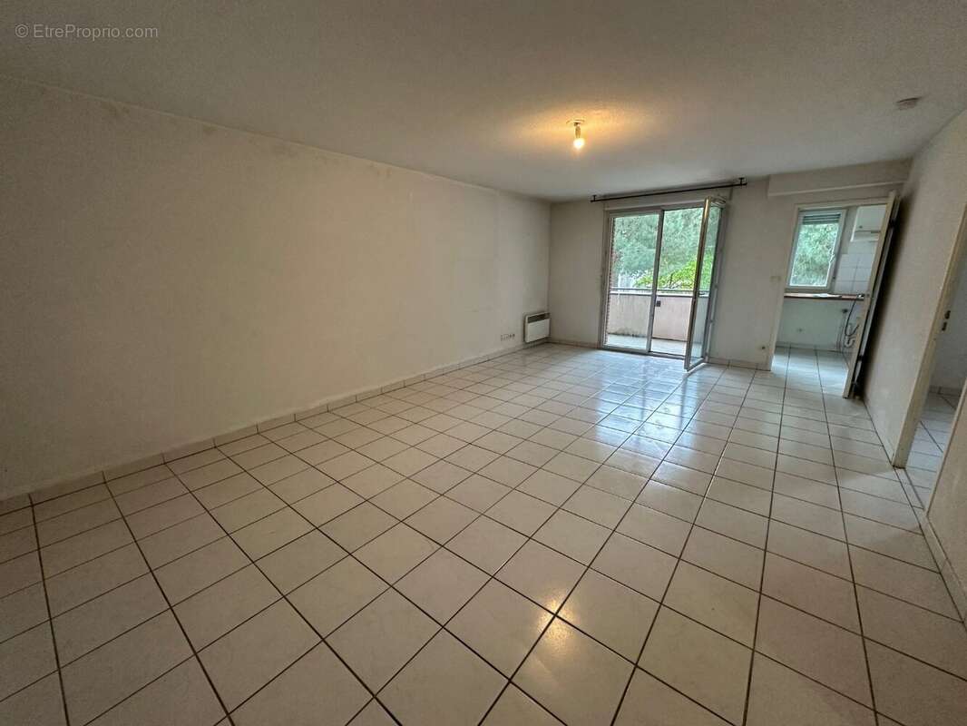 Appartement à FONBEAUZARD