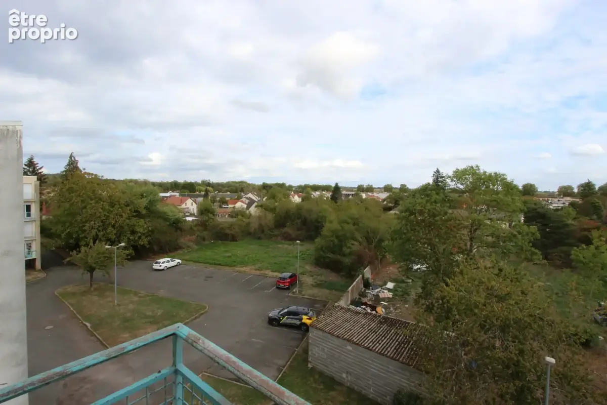 Appartement T3 avec balcon - photo 2