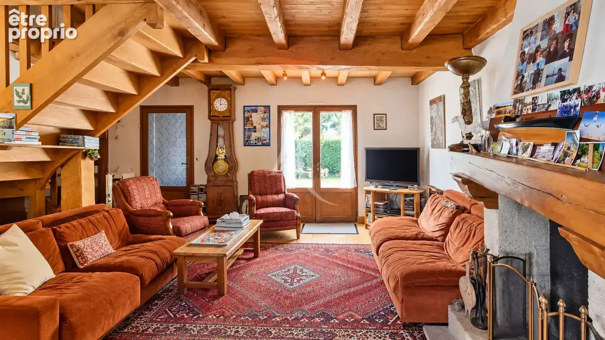 Maison de caractère à rénover à l Île D Olonne 6 pièce(s) et parcc de 3500 m2 - photo 2