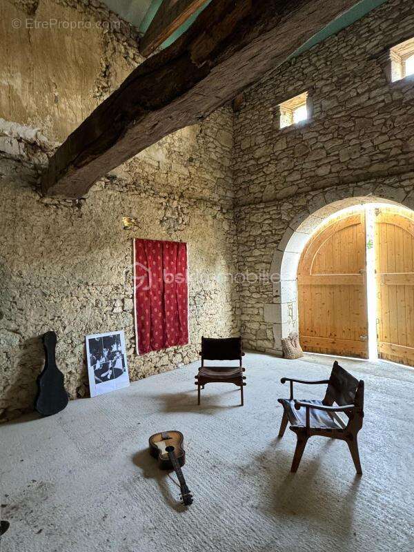 Maison à SAINT-LEONARD