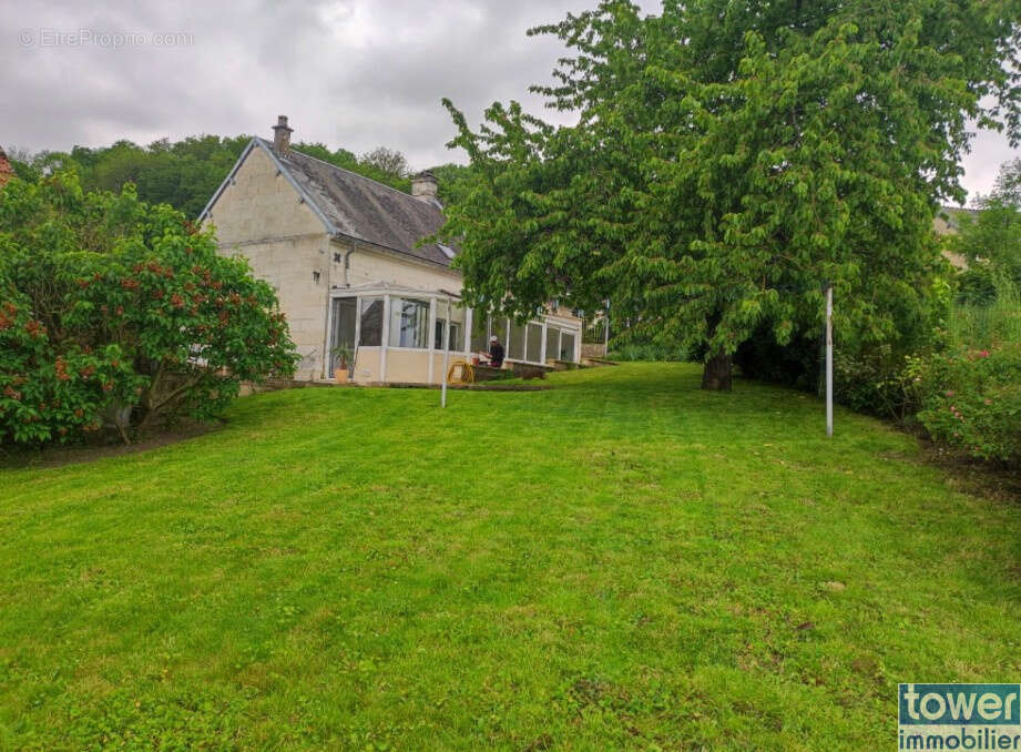 Maison à RESSONS-LE-LONG
