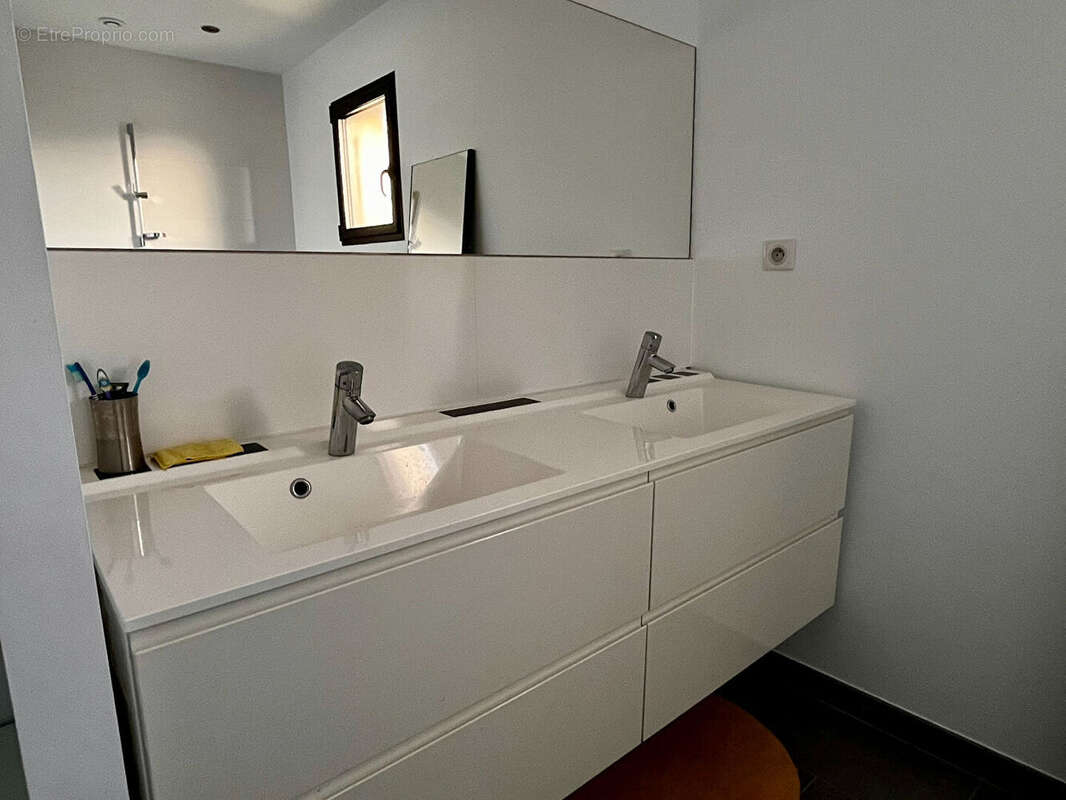 Maison à SAINTE-PAZANNE