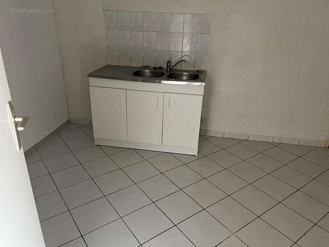 Maison à TORCE-VIVIERS-EN-CHARNIE