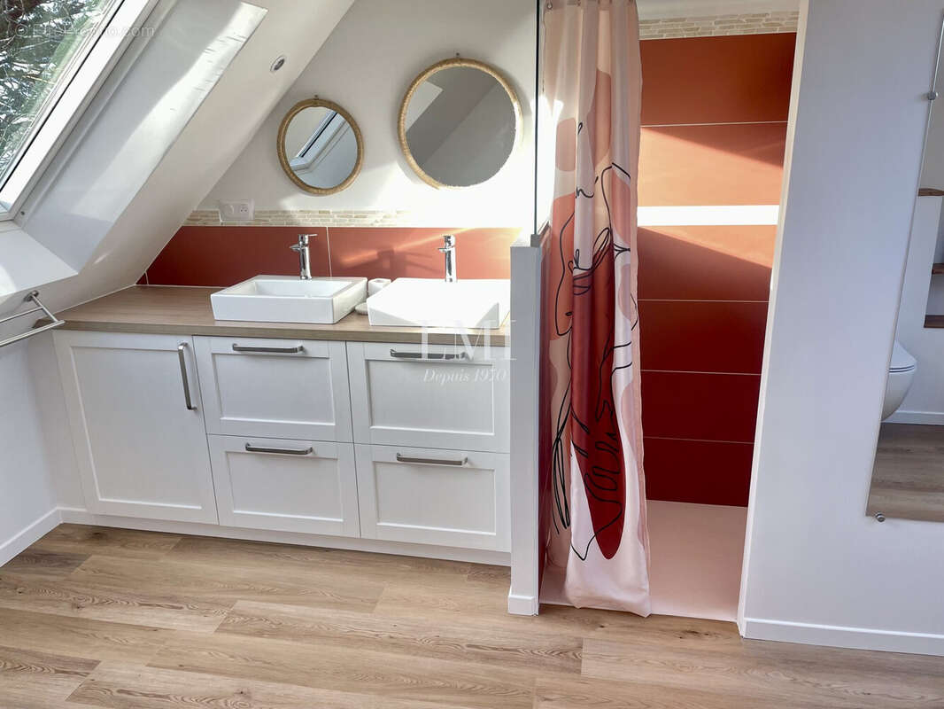 Maison à LOCOAL-MENDON