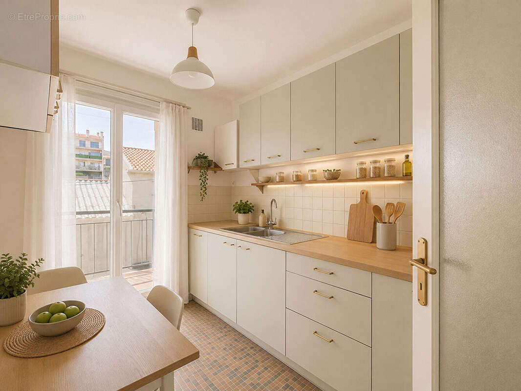 Vallauris - 3p - 60m² - centre ville - cave- travaux - photo 7
