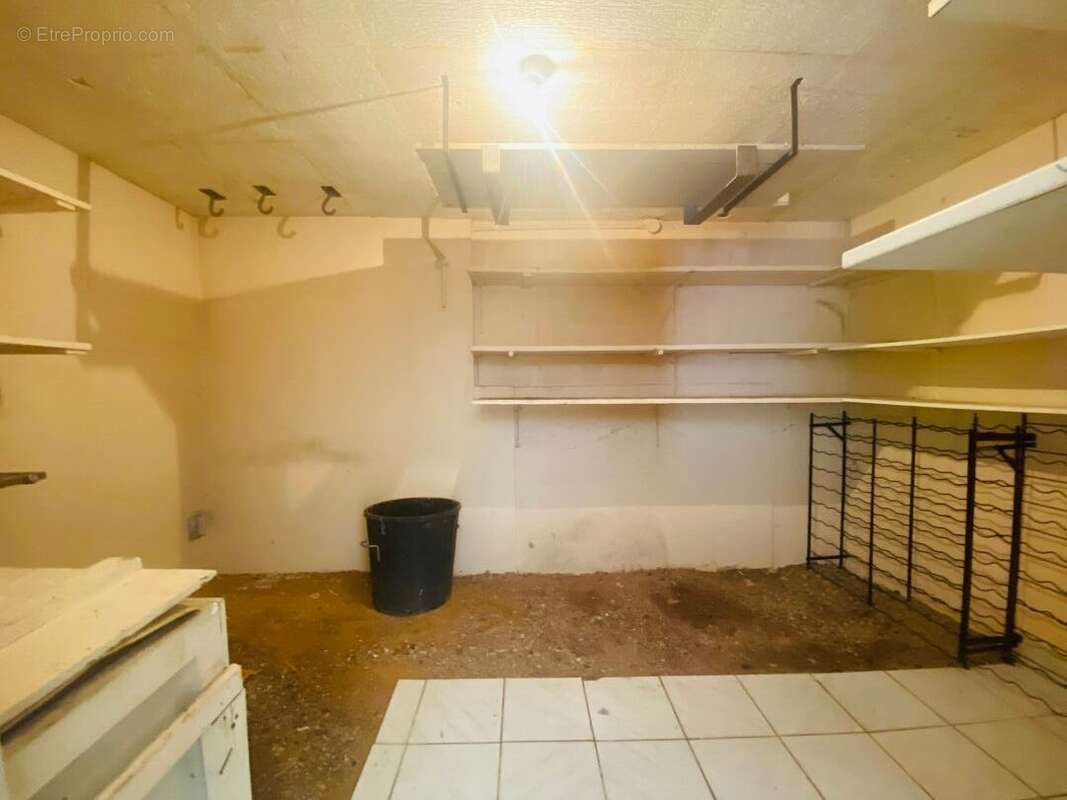 A vendre à la Chapelaude - Maison 4 chambres sur sous/sol semi-enterrée avec garage pour 2 vl - photo 14