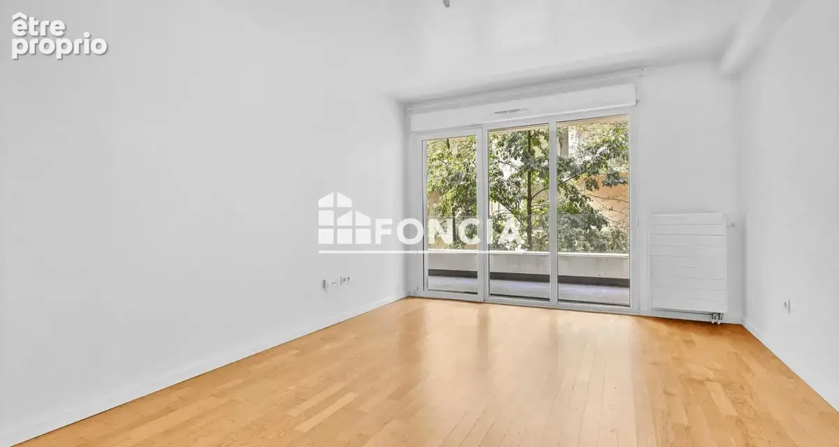 MASSY ATLANTIS – Appartement T3 COGEDIM avec une grande terrasse & parking, à 2 pas de la Gare TGV/RER ! - photo 3