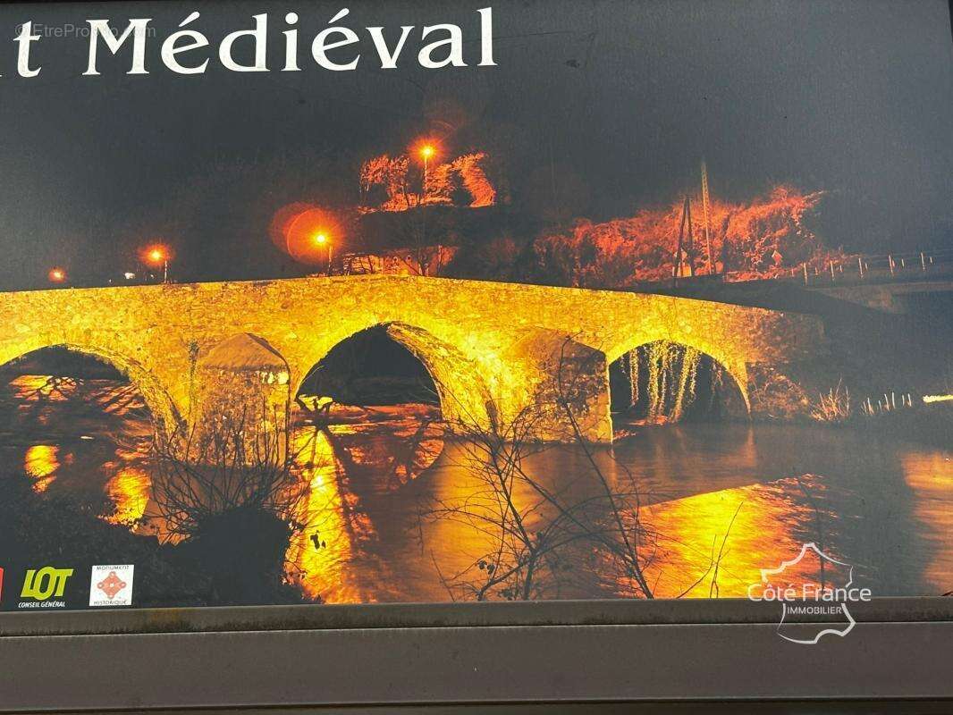 Maison à BAGNAC-SUR-CELE