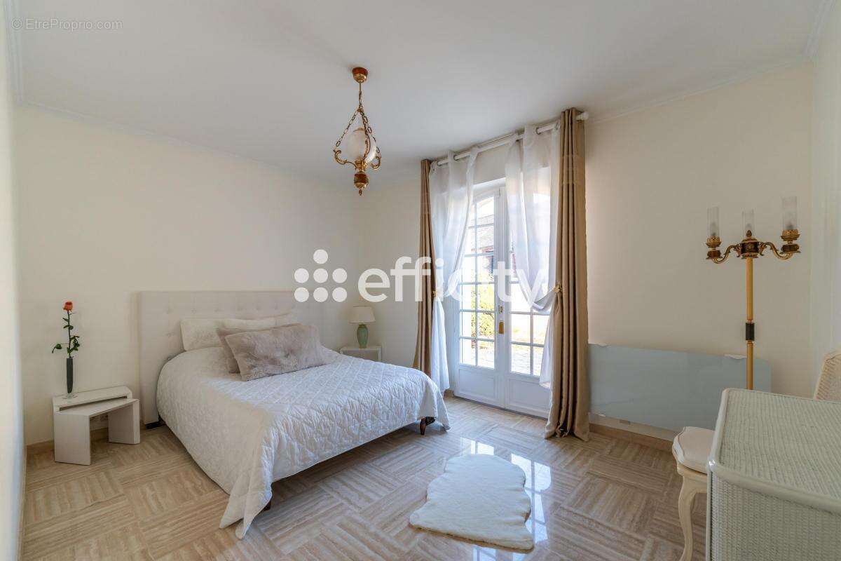 Maison à EPINAY-SUR-ORGE