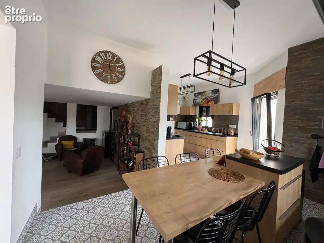 Maison 158 m² à Pertuis  - photo 4