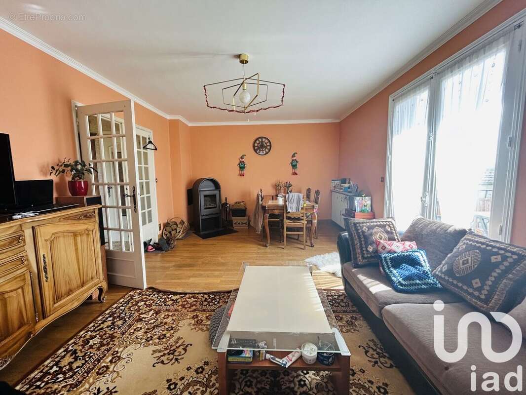 Photo 9 - Maison à SAINT-GENGOUX-LE-NATIONAL