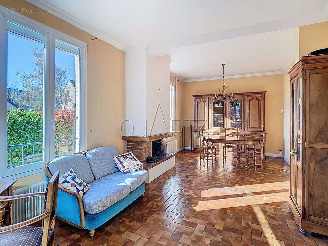 Maison à LE CHESNAY