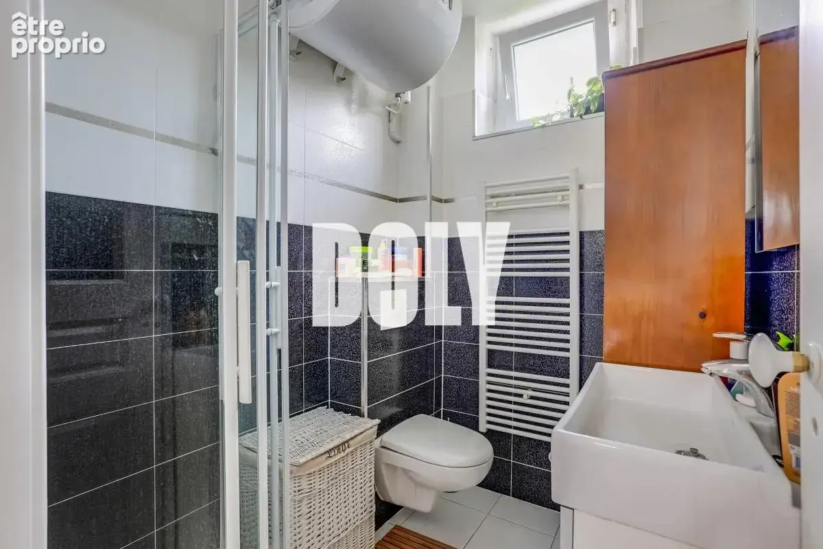 Doly - appartement- refait a neuf - 94110 - photo 8