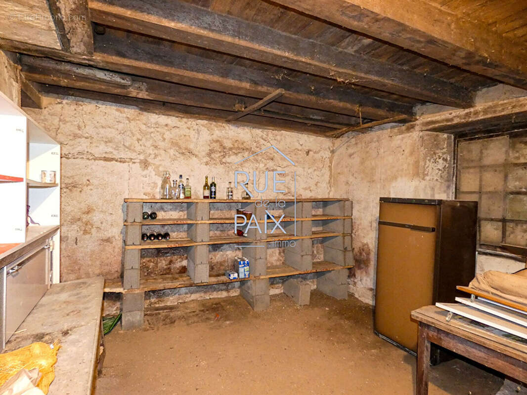 Maison à SAINT-JEAN-DE-SAUVES