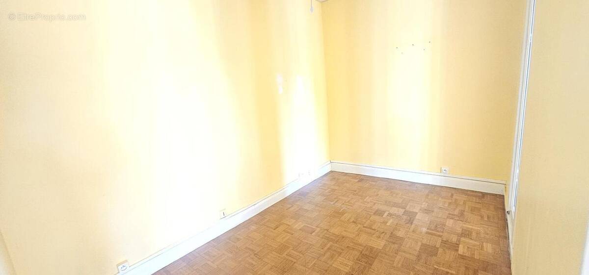 Appartement à LYON-1E